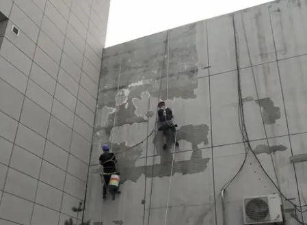 徐水楼顶漏水维修公司分享下徐水外墙防水的注意事项